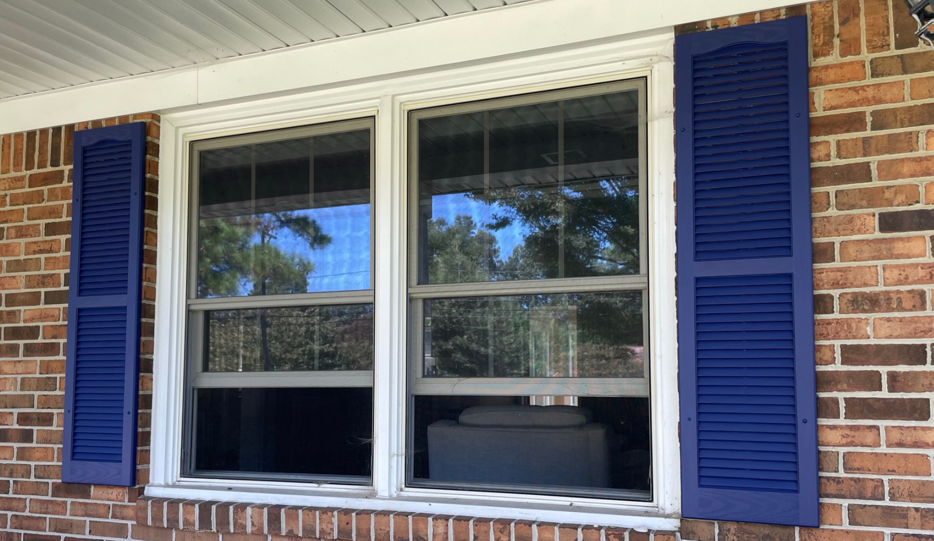 How to paint vinyl exterior shutters