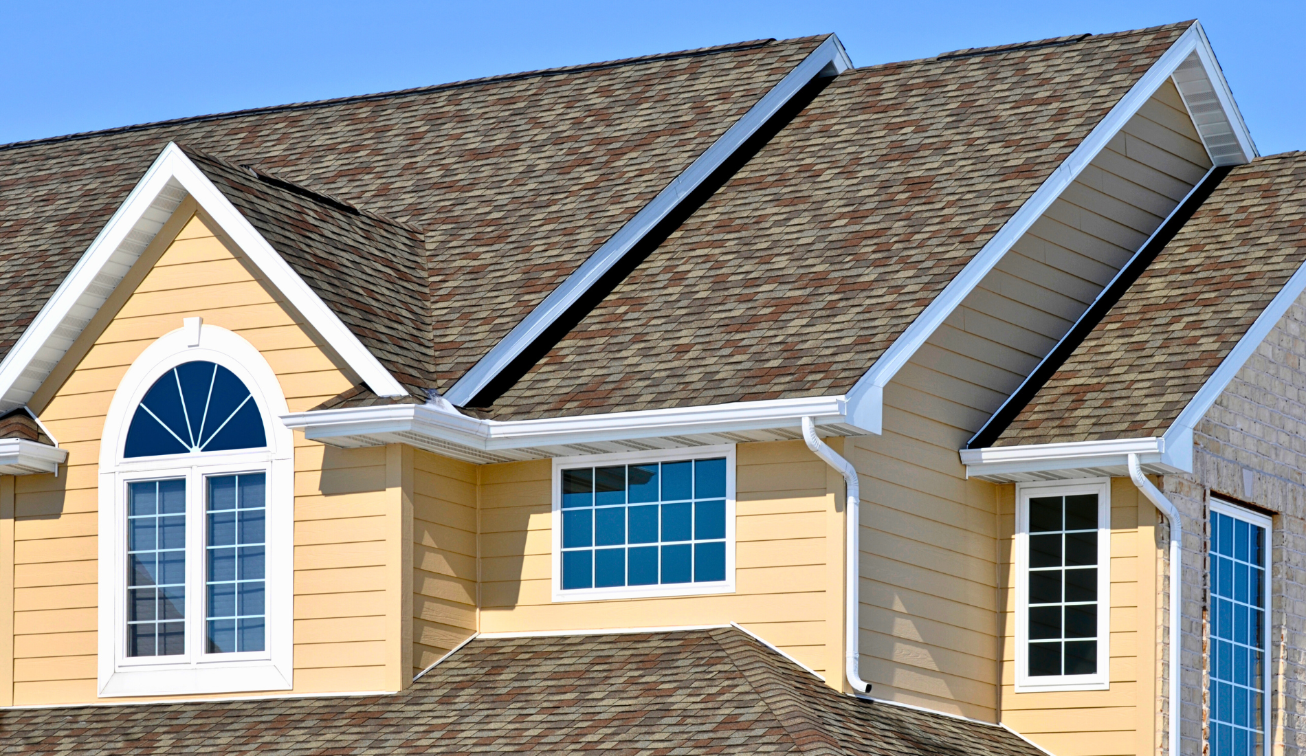 2024's Hottest Hardie Shingle Colors