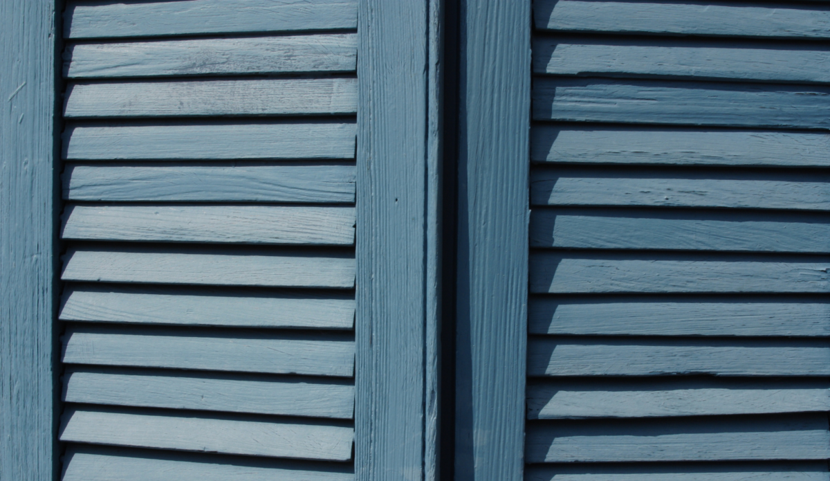 How to Paint Your Shutters